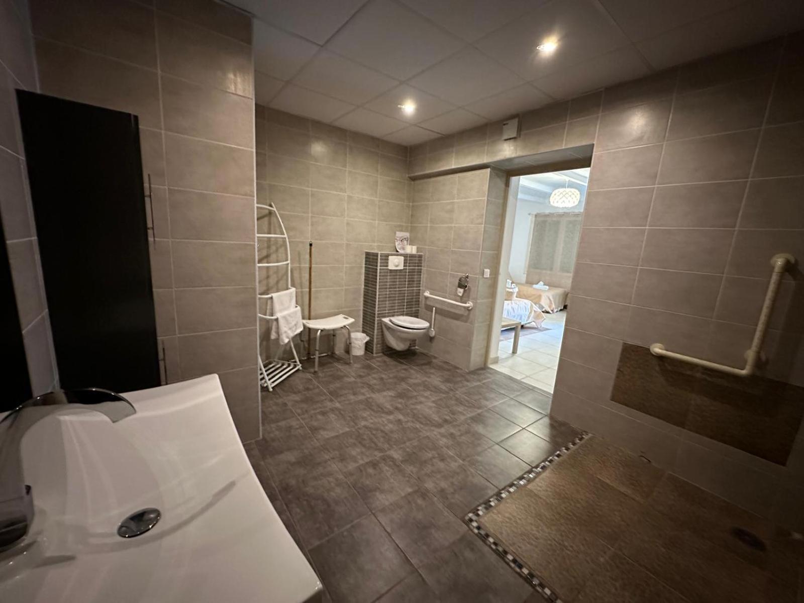 L'Hotel Du Bastier Ginasservis Dış mekan fotoğraf